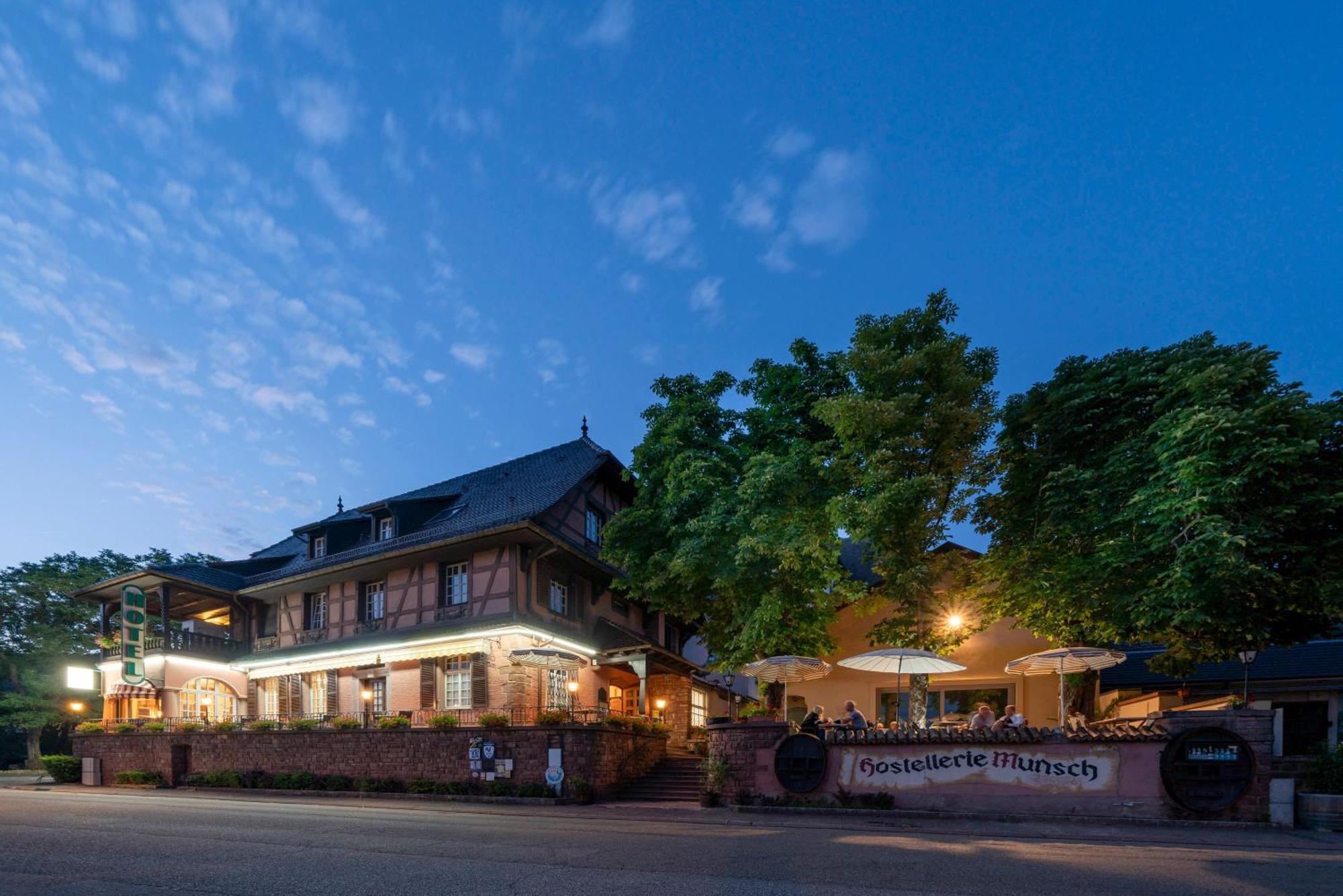 سانت هيبوليت Hotel Munsch Restaurant & Wellness, Colmar Nord - Haut-Koenigsbourg المظهر الخارجي الصورة